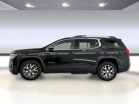 Used 2021 GMC Acadia SLE w/ Driver Convenience Package image 2