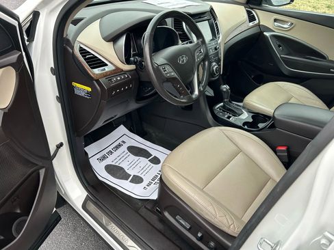 Used 2017 Hyundai Santa Fe Limited image 21