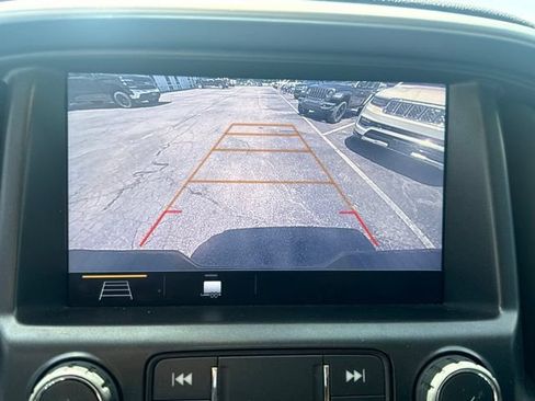 Used 2022 Chevrolet Colorado ZR2 AWD/4WD image 10