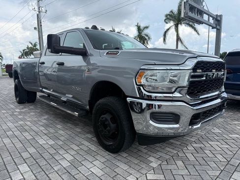 Used 2022 RAM 3500 Tradesman w/ Chrome Appearance Group AWD/4WD image 1