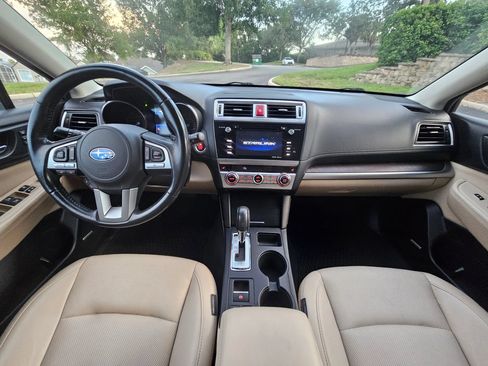 Used 2015 Subaru Outback 2.5i Limited AWD/4WD image 17