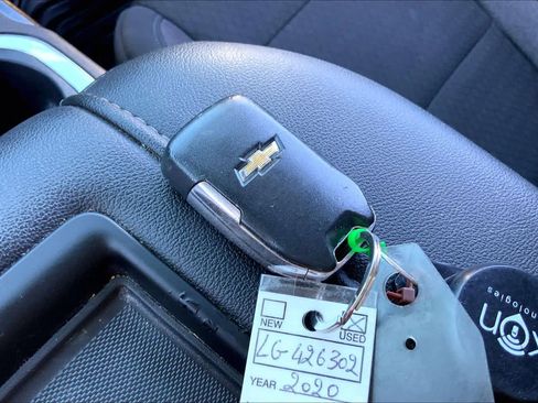 Used 2020 Chevrolet Silverado 1500 RST w/ Texas Edition image 11