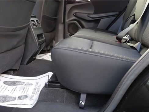 Used 2022 Mitsubishi Outlander ES image 22