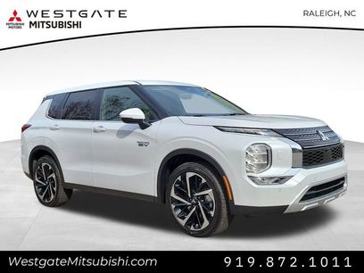 New 2025 Mitsubishi Outlander SE