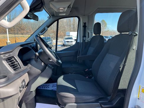 Used 2023 Ford Transit 350 XL image 29