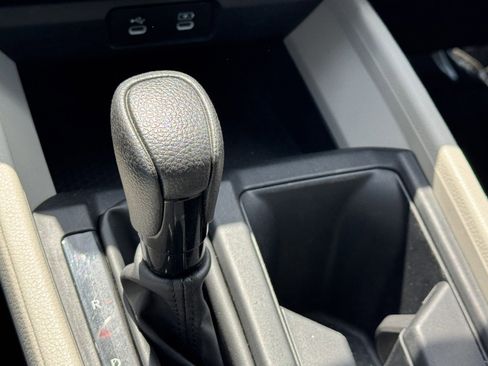 Used 2023 Honda Accord LX image 19