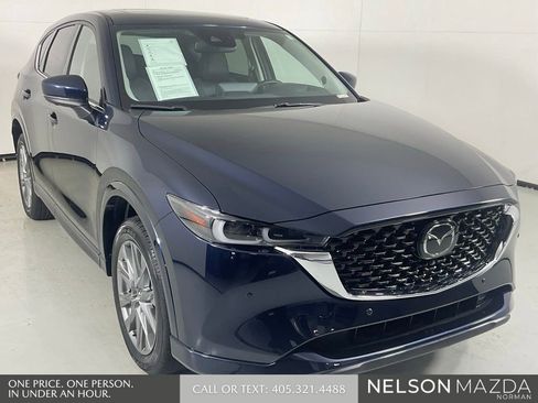 Used 2025 MAZDA CX-5 AWD 2.5 S w/ Premium Plus Pkg image 3