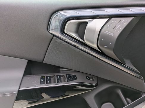 New 2026 BMW X3 xDrive30 w/ Convenience Package image 11