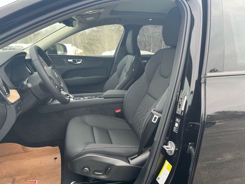 New 2026 Volvo XC60 B5 Plus w/ Protection Package Premier AWD/4WD image 11