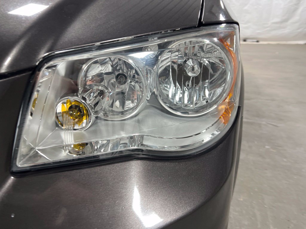 Used 2017 Dodge Grand Caravan SE FWD image 33