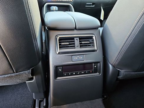 New 2026 MAZDA CX-70 3.3 Turbo w/ Preferred Package image 10