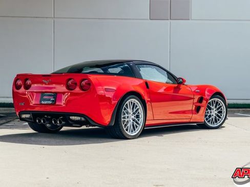 Used 2011 Chevrolet Corvette ZR1 w/ Preferred Equipment Group RWD image 3