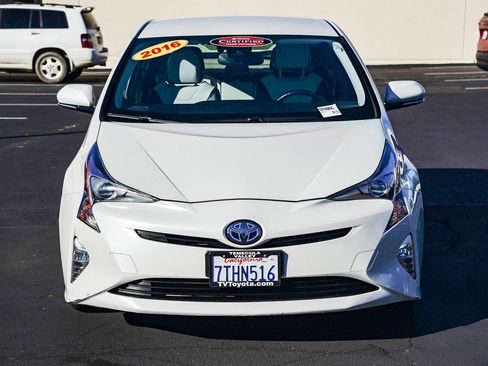 Certified 2016 Toyota Prius Four Touring image 2