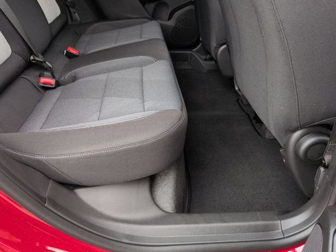 New 2026 Chevrolet Trax LS w/ LS Convenience Package FWD image 22