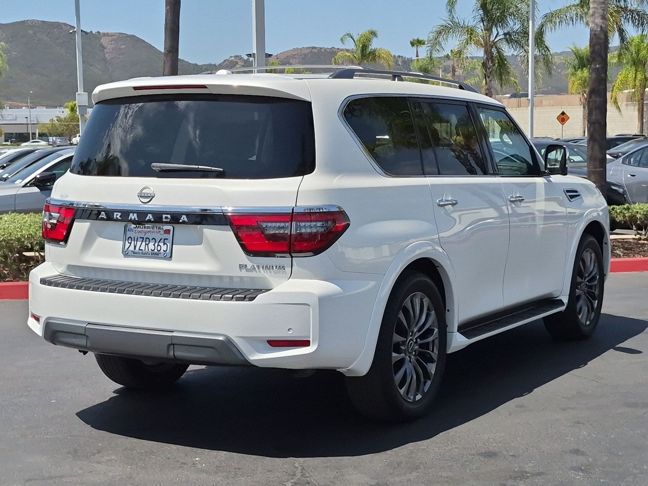 Used 2024 Nissan Armada Platinum w/ Captain's Chairs Package RWD image 10