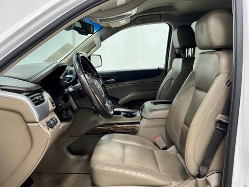 Used 2019 GMC Yukon SLT AWD/4WD image 12