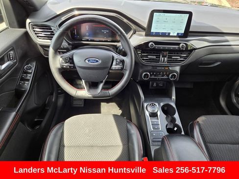Used 2025 Ford Escape ST-Line FWD image 15