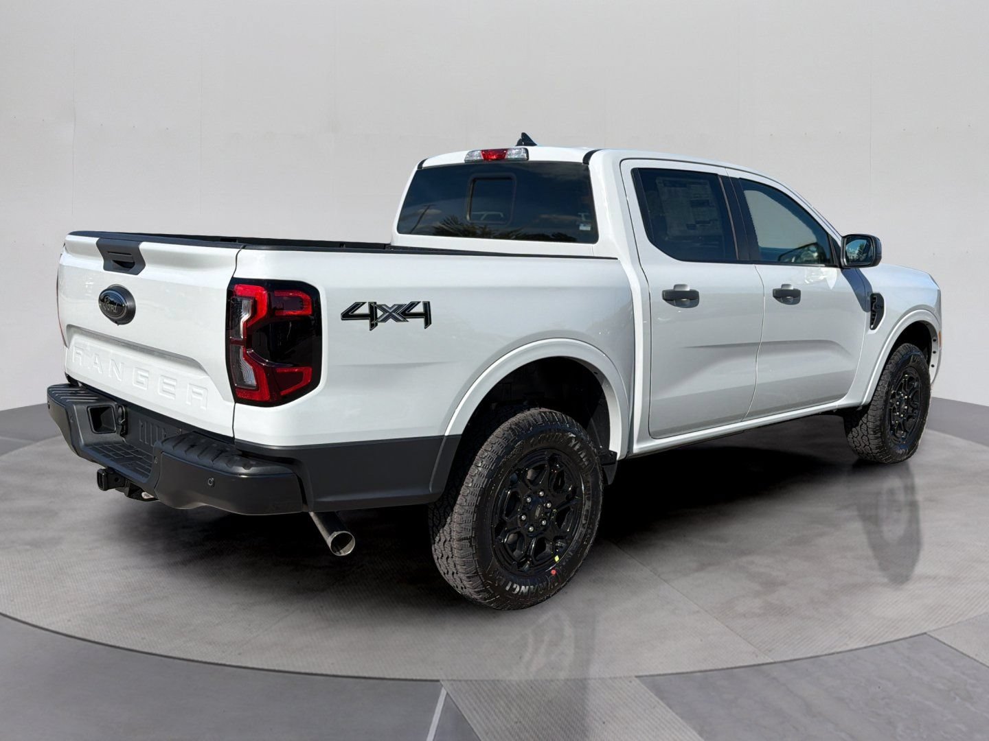 New 2026 Ford Ranger XLT w/ Equipment Group 301A High AWD/4WD image 5