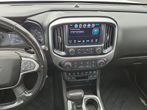 Used 2018 Chevrolet Colorado ZR2 AWD/4WD image 22