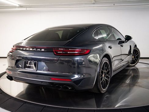 Used 2018 Porsche Panamera 4 AWD/4WD image 7