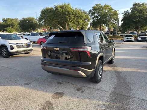 Used 2026 Chevrolet Equinox LT FWD image 5