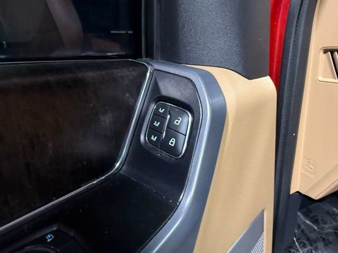 Used 2022 Ford F150 Lariat w/ Max Trailer Tow Package image 22