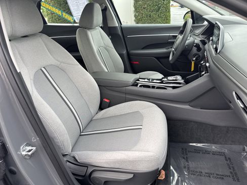 Used 2021 Hyundai Sonata SE FWD image 11
