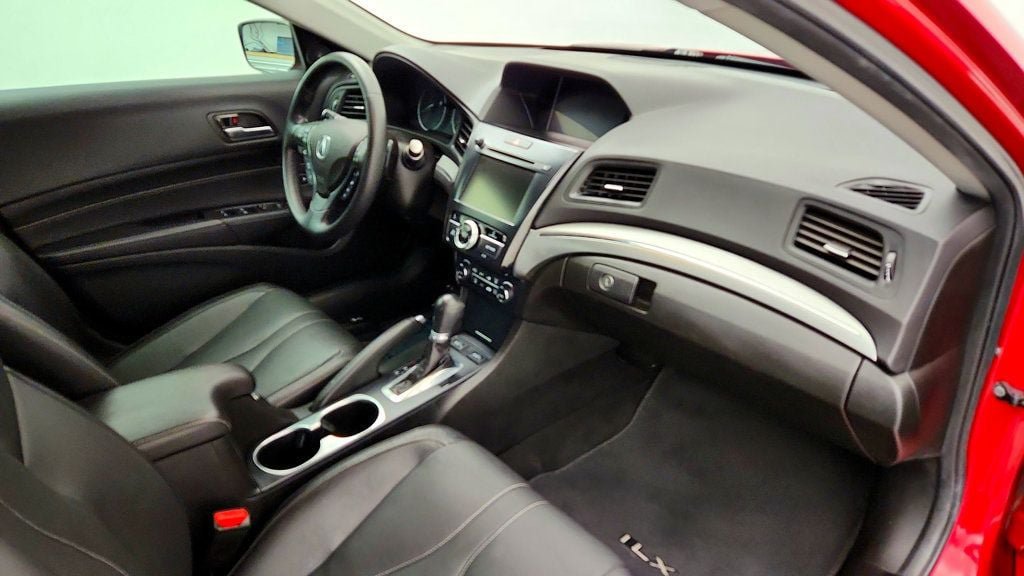 Used 2019 Acura ILX w/ Technology Package FWD image 24