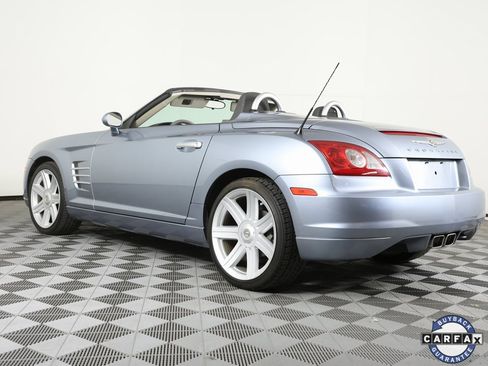 Used 2005 Chrysler Crossfire Limited image 9