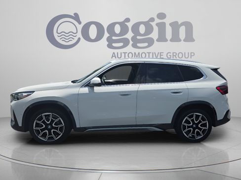 Used 2025 BMW X1 xDrive28i w/ Convenience Package AWD/4WD image 2