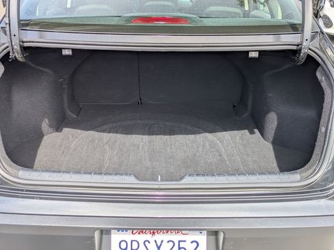 Used 2025 Kia K4 LXS image 26