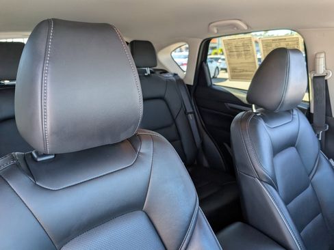 Used 2024 MAZDA CX-5 AWD 2.5 S w/ Select Package image 3