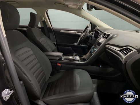 Used 2019 Ford Fusion SE image 72