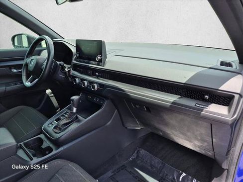 Used 2025 Honda CR-V Sport image 21