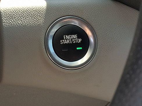Used 2023 GMC Terrain SLE w/ Driver Convenience Package AWD/4WD image 23