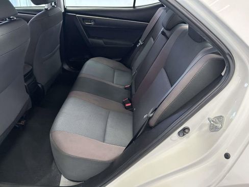 Used 2017 Toyota Corolla LE FWD image 14