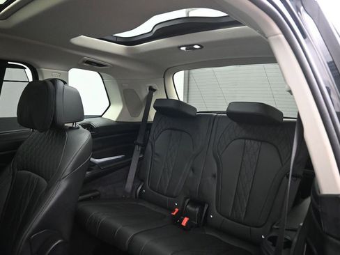 Used 2019 BMW X7 xDrive50i w/ Premium Package AWD/4WD image 33
