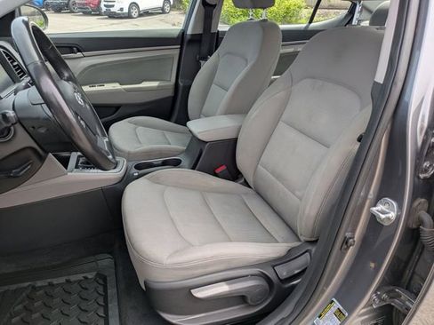 Used 2018 Hyundai Elantra Value Edition FWD image 7