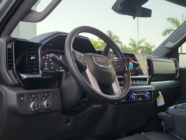 Used 2026 GMC Sierra 1500 Elevation AWD/4WD image 12
