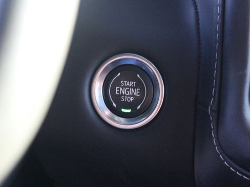 Used 2023 GMC Yukon XL Denali Ultimate image 29