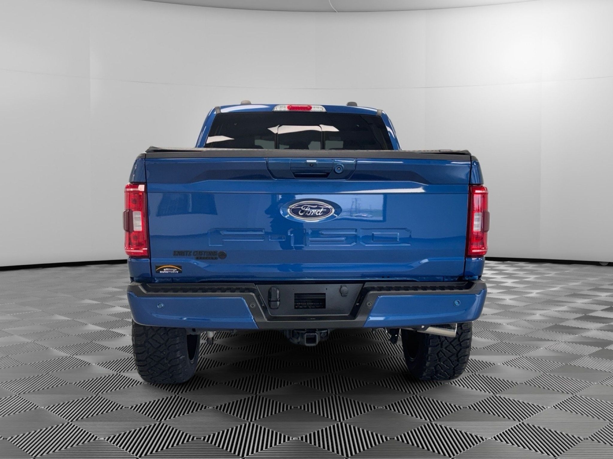 Used 2022 Ford F150 XLT w/ Equipment Group 302A High AWD/4WD image 7