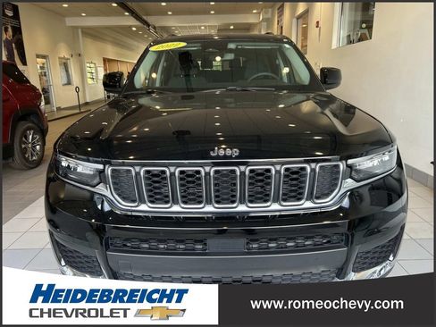 Used 2022 Jeep Grand Cherokee L Laredo w/ Luxury Tech Group I AWD/4WD image 42