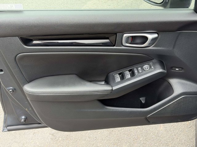 Used 2024 Honda Civic Touring image 15