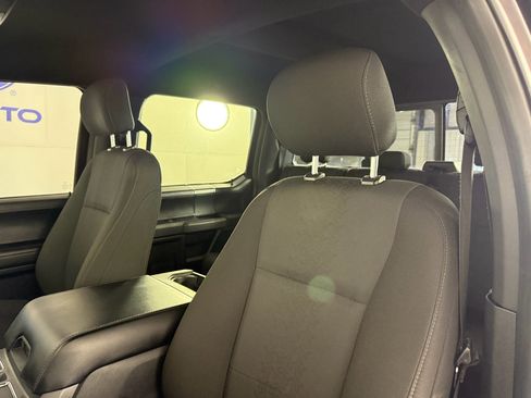 Used 2018 Ford F150 XLT w/ Equipment Group 302A Luxury image 21