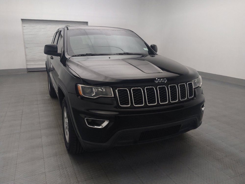 Used 2017 Jeep Grand Cherokee Laredo RWD image 14