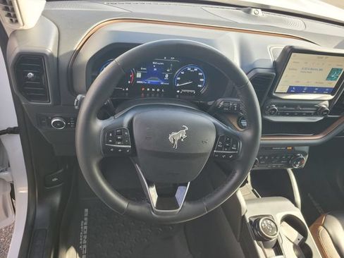 Certified 2024 Ford Bronco Sport Outer Banks w/ Tech Package AWD/4WD image 30