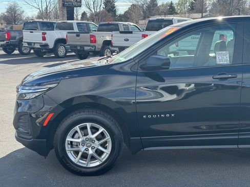 Used 2023 Chevrolet Equinox LS AWD/4WD image 11