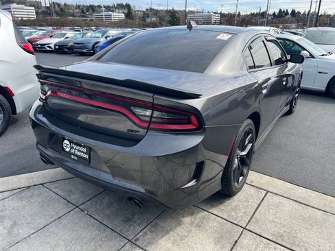 Used 2023 Dodge Charger SXT image 9
