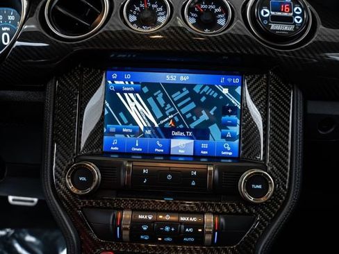 Used 2021 Ford Mustang Shelby GT500 w/ Technology Package RWD image 32