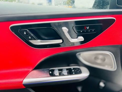 Used 2023 Mercedes-Benz C 300 4MATIC Sedan w/ Pinnacle Trim Package image 17